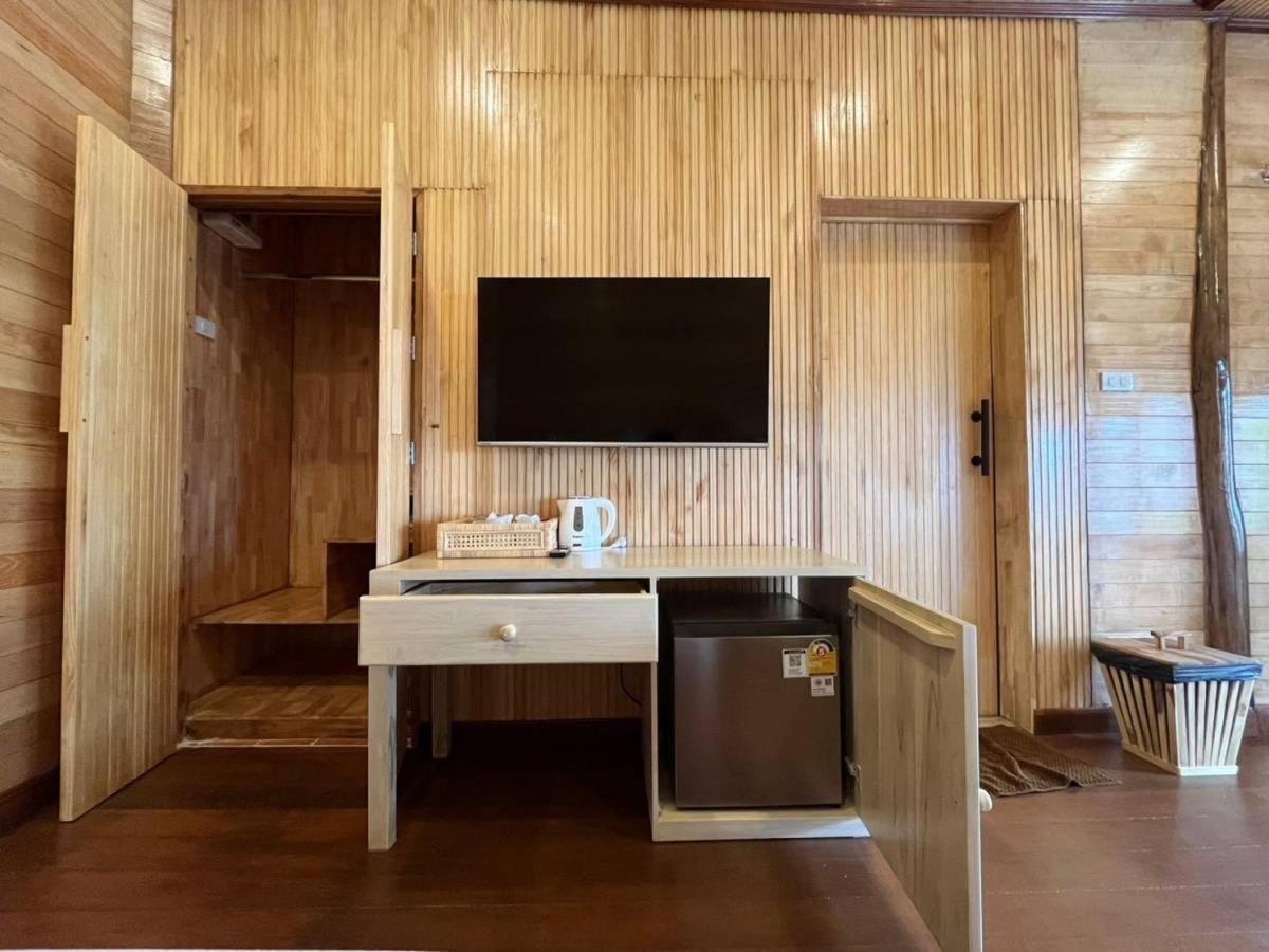 Palm Leaf Resort 3*